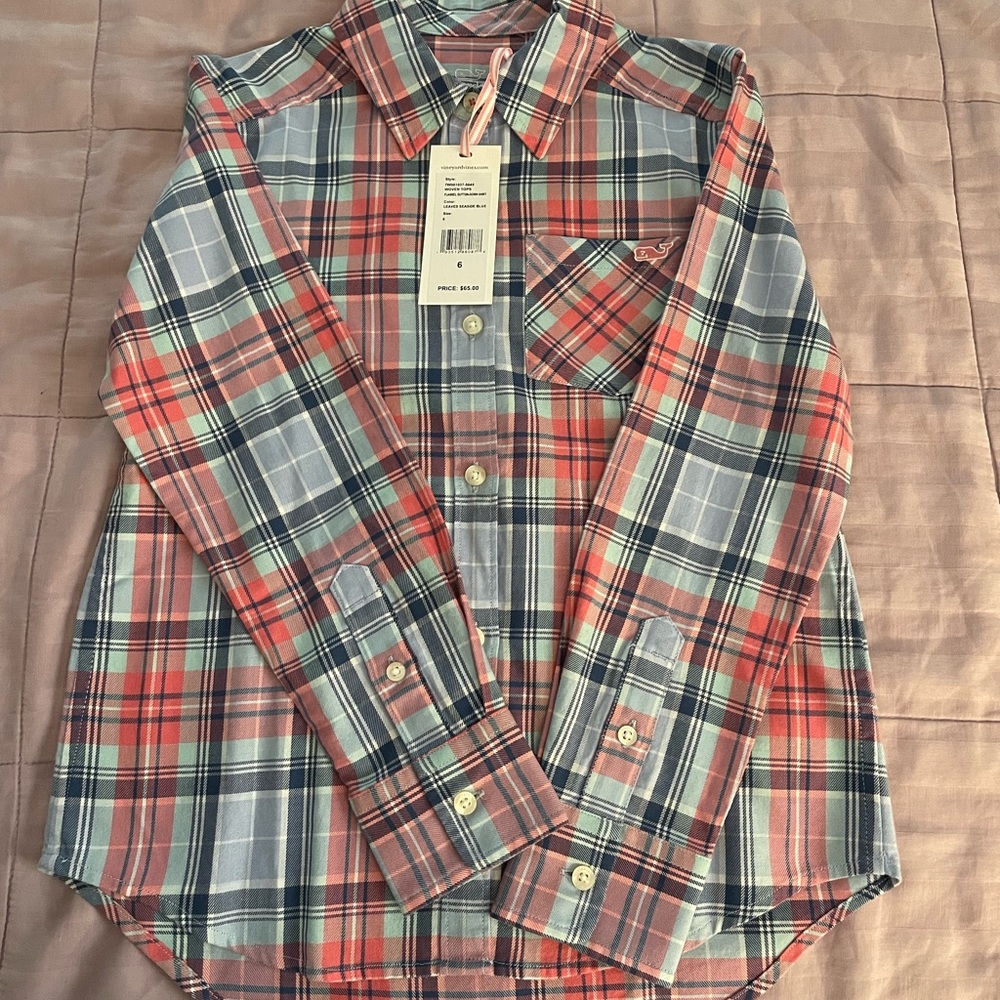NWT Vineyard Vines girl’s flannel button down.